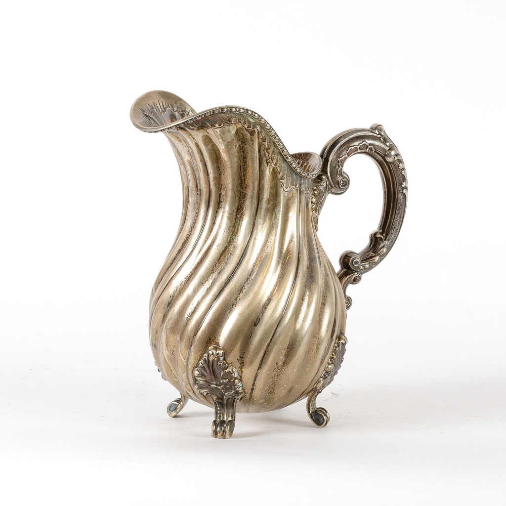 Rococo-silver-jug-pichet-sidabrinis-asotis-3.jpg