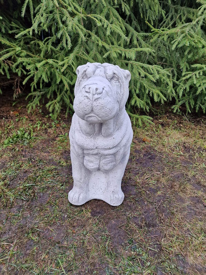 Shar pei aiaskulptuur.JPG