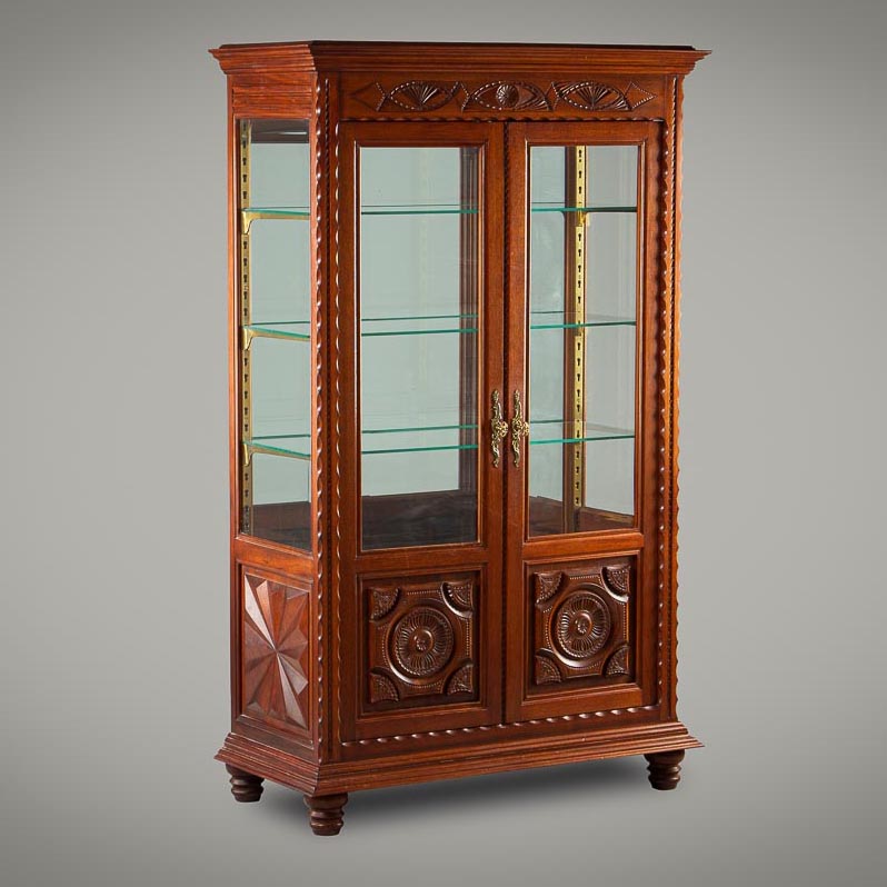 Showcase Cabinet