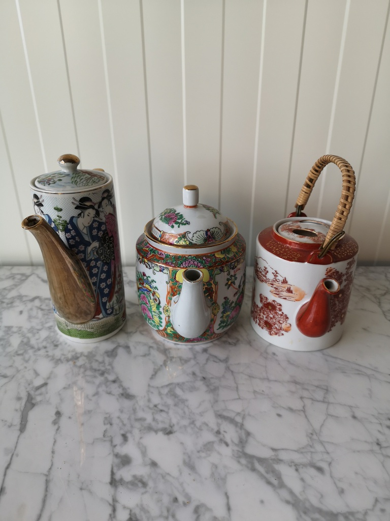 Jugs (3pcs)